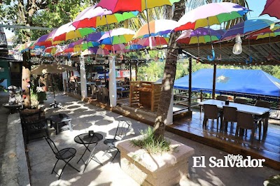 VILLA SUCHIMEX ( Restaurante Suchimex) - Restaurante en El Salvador
