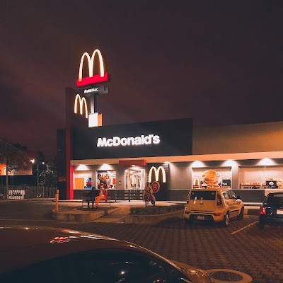 McDonald's • Lourdes - Restaurante en El Salvador