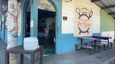 La Esquina del Sabor. Comedor y Pupuseria. - Restaurante en El Salvador