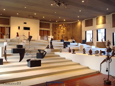 Liceo Francés de El Salvador - Centro educativo en El Salvador