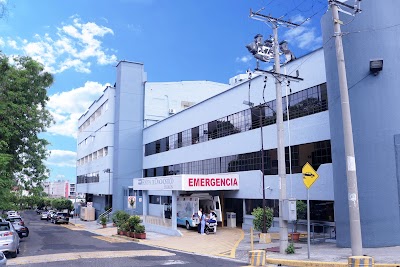 Hospital de Diagnóstico - Colonia Escalón - Centro de salud en El Salvador