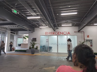 Unidad Médica ISSS Santa Tecla - Centro de salud en El Salvador