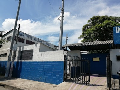 Instituto Nacional San Luis (INSAL) - Centro educativo en El Salvador