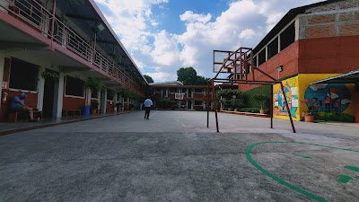 Colegio Salarrué, Tercer Ciclo y Bachillerato - Centro educativo en El Salvador