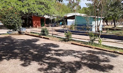 Escuela Rural Mixta Unificada Canton El Jaguey, La Union, El Salvador - Centro educativo en El Salvador
