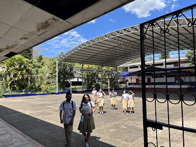 Instituto Nacional "Thomas Jefferson" - Centro educativo en El Salvador