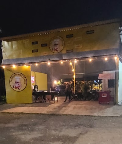 Chicharronera el paso por Venecia - Restaurante en El Salvador