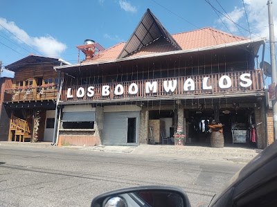 Los Boomwalos (Los Planes) - Restaurante en El Salvador