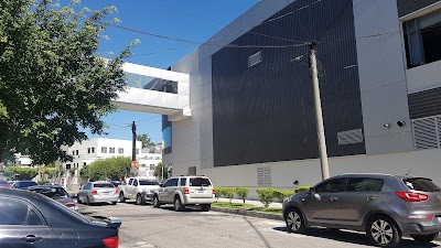 Centro Médico Escalón, Hospital y Clínicas - Centro de salud en El Salvador