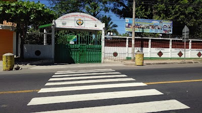 Centro Escolar "Coronel Francisco Linares" - Centro educativo en El Salvador