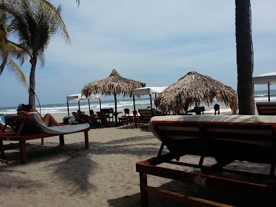 La Hola Beto's | Costa del Sol - Restaurante en El Salvador