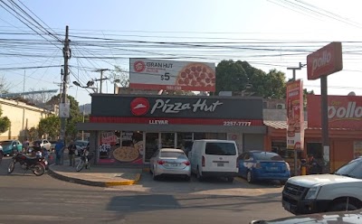 Pizza Hut • Delivery Lourdes - Restaurante en El Salvador