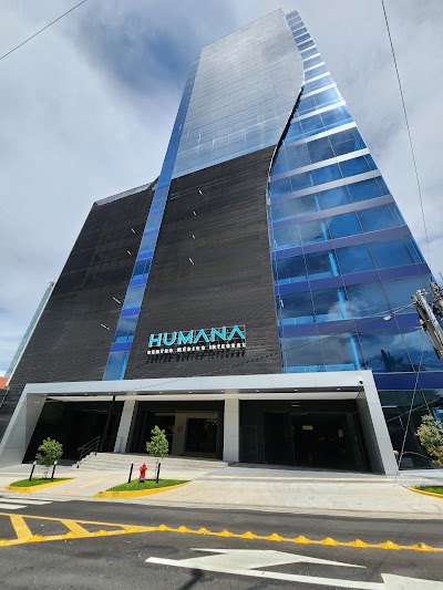 Torre Humana - Centro de salud en El Salvador