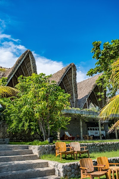 Puro Surf Hotel & Performance Academy - Restaurante en El Salvador