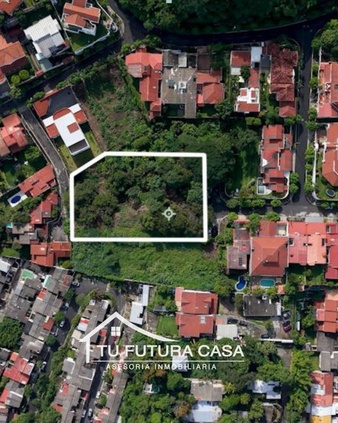 Terreno en venta con 1 baño y 1 habitación en Antiguo Cuscatlán, La Libertad, El Salvador