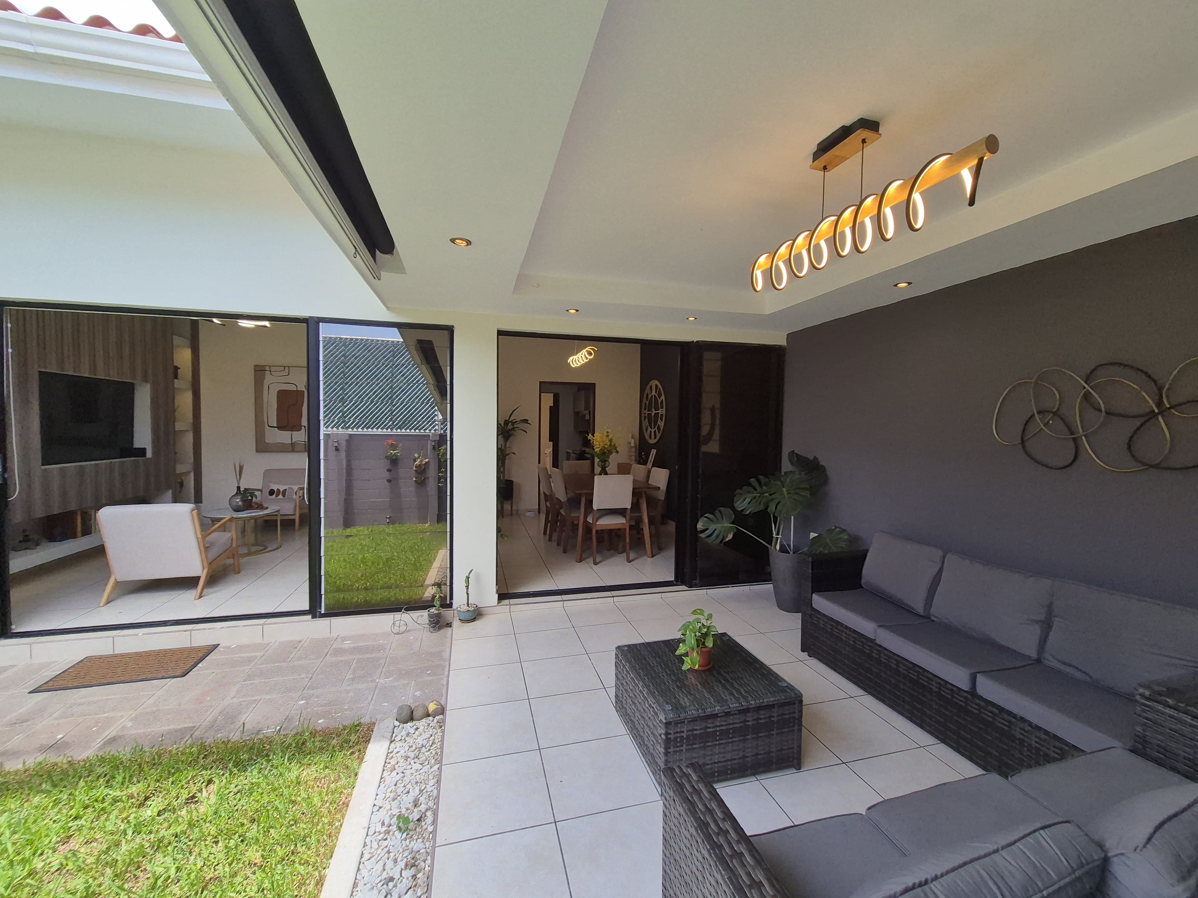 Casa en Venta en Residencial Miramar  - Casa en , La Libertad - Casa Púrpura